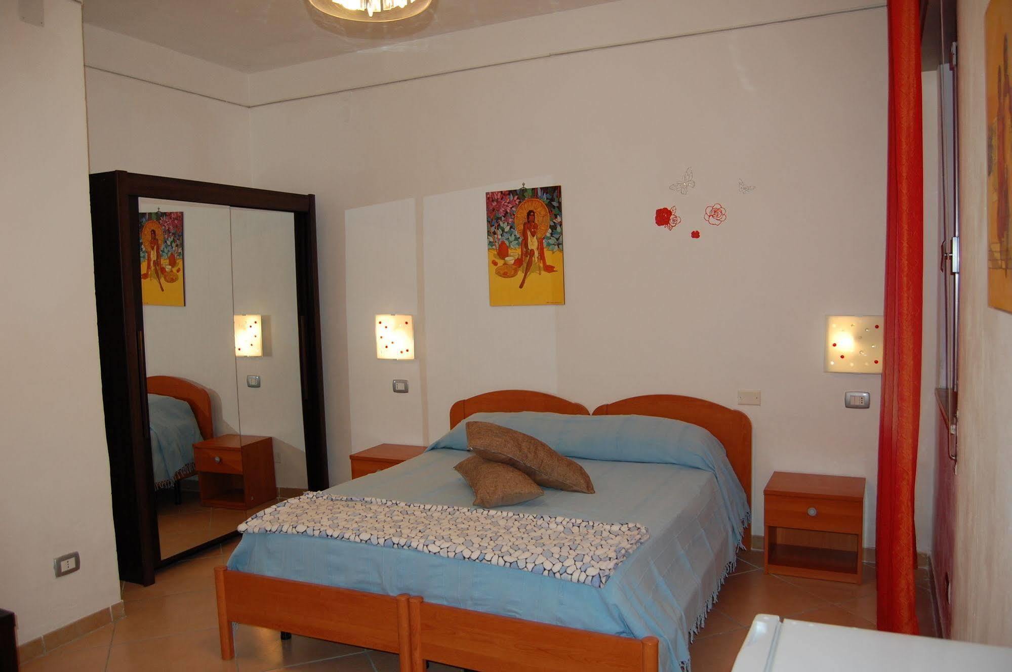 Il Mirto E La Rosa Bed & Breakfast Arenella  Exterior foto