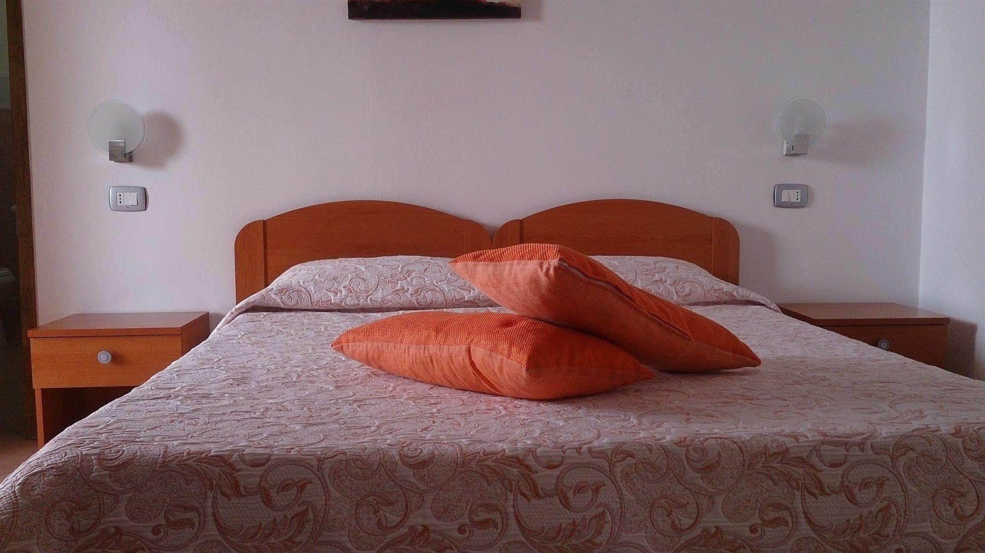 Il Mirto E La Rosa Bed & Breakfast Arenella  Exterior foto